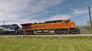 Lovely Leslie RS3L Horn of BNSF 616 Leading GE Test Train