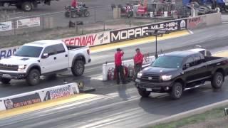 Ford RAPTOR SVT vs Toyota Tundra TRD