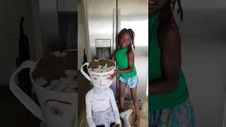SHE DRINKING BALLERINA CAPPUCCINA WITH ICE......#shorts