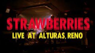 Strawberries - Split Persona (Live at Altruas)