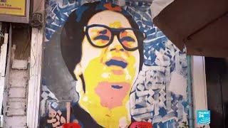 "Divas: From Oum Kalthoum to Dalida" exhibit at the Arab World Institute in Paris