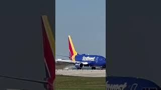 Southwest 737-700 arriving at St. Louis (KSTL)