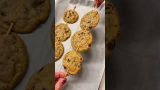 *SATISFYING* COOKIE KEBABS! #asmr #chocolate #kitchen #food #cookies #baking #cookie #snackideas