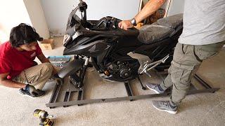 unboxing HONDA NC750 motorcycle 2024 model