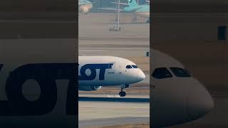 LOT (Polish Olympic Team Livery) - Boeing 787-8 Dreamliner (SP-LRH) landing