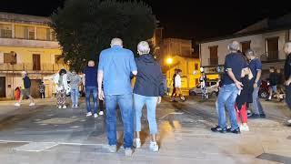 Balli in piazza con Roberto Fadda a San Gavino Monreale - Ballo di Austis e Ballitu