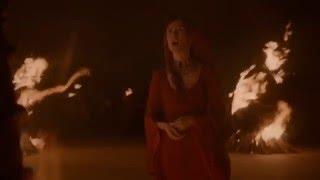 Melisandre proclaims Stannis as Azor Ahai reborn - S02E01 Game Of Thrones