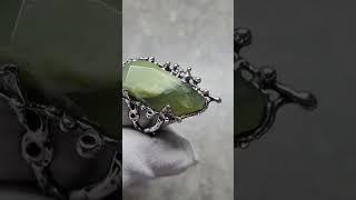 Кольцо и серьги из серебра 925 с везувианами