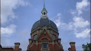 Baltimore: Johns Hopkins University