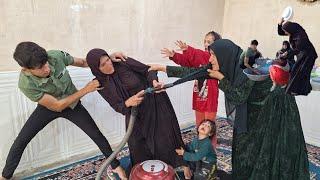 "Rashid in defense of Sari Jan: Sister Reza's battle with the vacuum cleaner!"