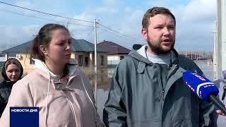 ЖИТЕЛИ ПОСЕЛКА ПРИУРАЛЬЕ ПОД ОРЕНБУРГОМ ОДНИМИ ИЗ ПЕРВЫХ ОЩУТИЛИ СИЛУ ПАВОДКА