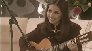 Ana Gabriel con Veronica Castro acústico de guitarra "Flores Negras"