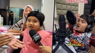 Kelakar betul anak Achey ni, selamba je tukar lirik lagu raya