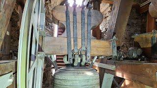 Kortsch / Corces (Südtirol/BZ-I) Geläute der Pfarrkirche zum hl. Johannes der Täufer