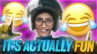 Rainbow Six Siege... BUT WE'RE HAVING FUN?! 