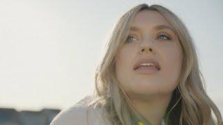 Ella Henderson - Filthy Rich (Official Video)