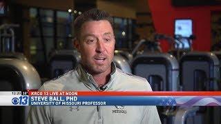 Fitness Expert's Advice To Stay On Track With New Year's Resolutions (Steve Ball PhD)