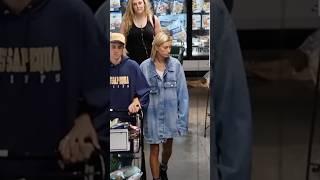 Hailey And Justin Bieber Shopping At The  Mall   #shorts