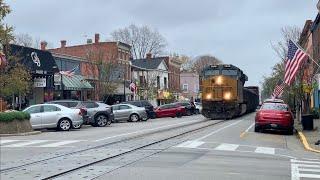 Biggest STREET RUNNING TRAIN Ever With 152 Cars & 2 DPUs!  CSX Heritage Unit Street Running Kentucky