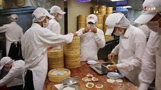 Taiwan's PERFECT Xiaolongbao at Din Tai Fung 鼎泰豐 | EXQUISITE Taiwanese Dumplings at Taipei 101