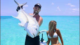 REEF ADDICTS - WHAT A LIFE! (fresh caught seafood cook off challenge)