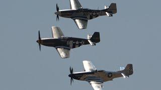 4Kᵁᴴᴰ The Horsemen Flight Team 3x P-51 Mustang Rolls-Royce Merlin Sound !!