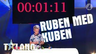 Nioåriga Ruben skapar spänning med sina rubikskuber