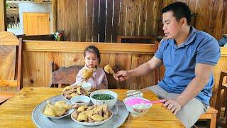 Harvest bananas - Clear grass around the farm - Cooking/XuanTruong.