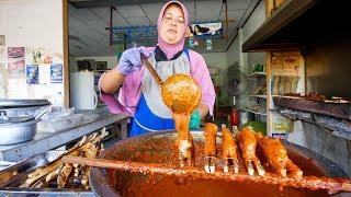 Amazing Thai Food - UNSEEN Coconut Milk BBQ Chicken in Thailand! ไก่กอและที่อร่อยที่สุดในโลก