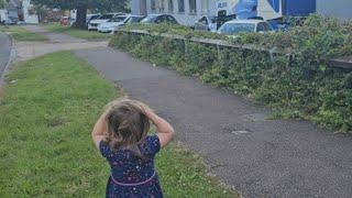 Adorable girl welcomes daddy home after five days apart || WooGlobe