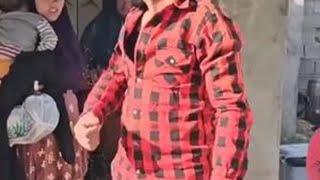 米拉德带着阿丽玛去城里了 #游牧生活