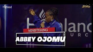 Minister Abbey Ojomu Live at DAYS OF GRACE