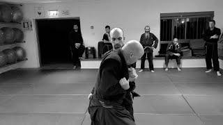 Using 5th timing in armlocks - AKBAN Ninjutsu, Yossi Sheriff