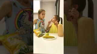 Короче говоря Алинка ест много сладосткй #shorts