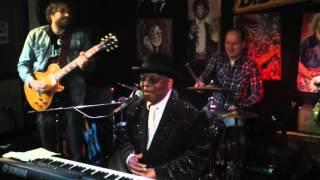 Kenny "Blues Boss" Wayne @ "B.B.King" Club 30/10 2015