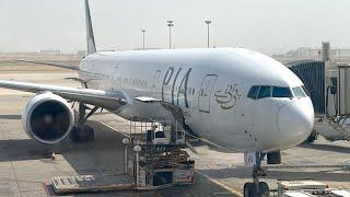  PIA BUSINESS CLASS WITH AMAZING FOOD | JEDDAH TO KARACHI | PK732 | B777-300ER | AP-BHV