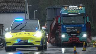 88 wheeled vehicle manoeuvres through village as police escort 178t transformer