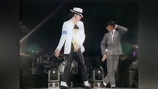 Michael Jackson - Smooth Criminal (Live In Copenhagen 1992)