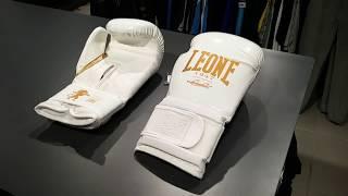 Γάντια πυγμαχίας Leone Black&White Boxing Gloves - White