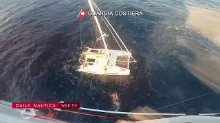 Catamarano si incaglia nella tonnara di Portoscuso