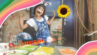 HOW TO DYE COLOURED RICE FOR SENSORY PLAY |  The Mom's Lab