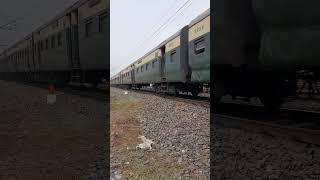  EMU HIGH SPEED LOCAL TRAIN    BEAUTIFUL LOOKS LIKE    ️ #indianrailways #vairal ️