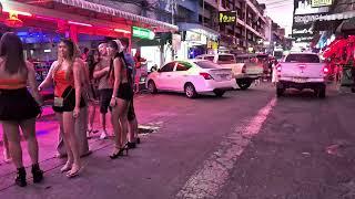  Pattaya, Soi 6 and Runway Street food - Thailand December 2024