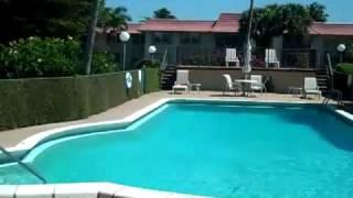 1000 NW 13th Street Boca Raton, FL33486 Boca Linda Real Estate Carolyn Boinis RE/MAX