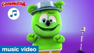 Gummibär - "I'm A Scatman" Music Video - The Gummy Bear Cover Song