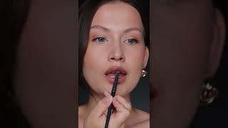 Как нормально накрасить губы ! Ловите видео   #makeup