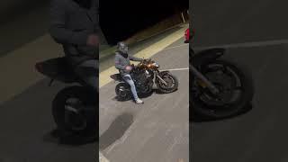 No traffic on a bike‍️#viral #fyp #fypシ #yamaha #shorts #share #like #motorcycle #speed #vlog