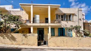 Traditional Townhouse with garden, for sale in Sitia