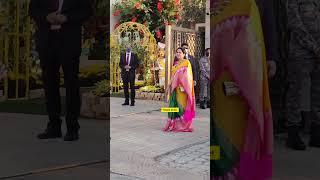 Uddhav Thackeray Wife Rashmi Thackeray At Isha Ambani Bash in Mumbai