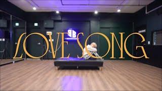 Yoon Jisung(윤지성) - 'LOVE SONG' 안무 영상 DANCE PRACTICE VIDEO